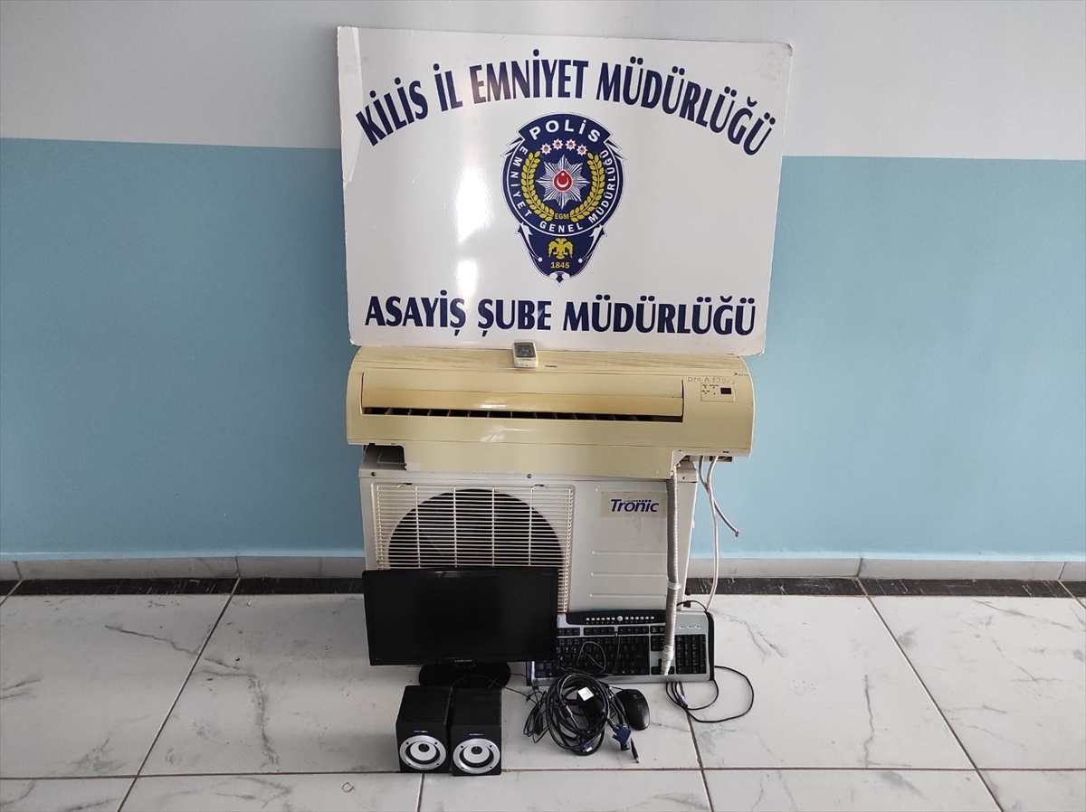 Kilis\'te hırsızlık şüphelilerinden 4\'ü tutuklandı