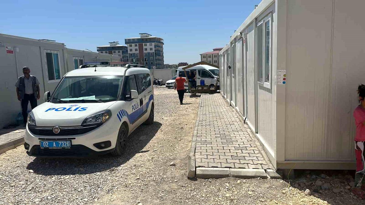 Adıyaman\'da Konteyner Kentte Ölü Bulunan Şahıs