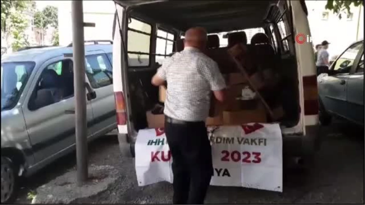 Kütahya İHH İnsani Yardım Derneği, 300 aileye kurban eti dağıttı