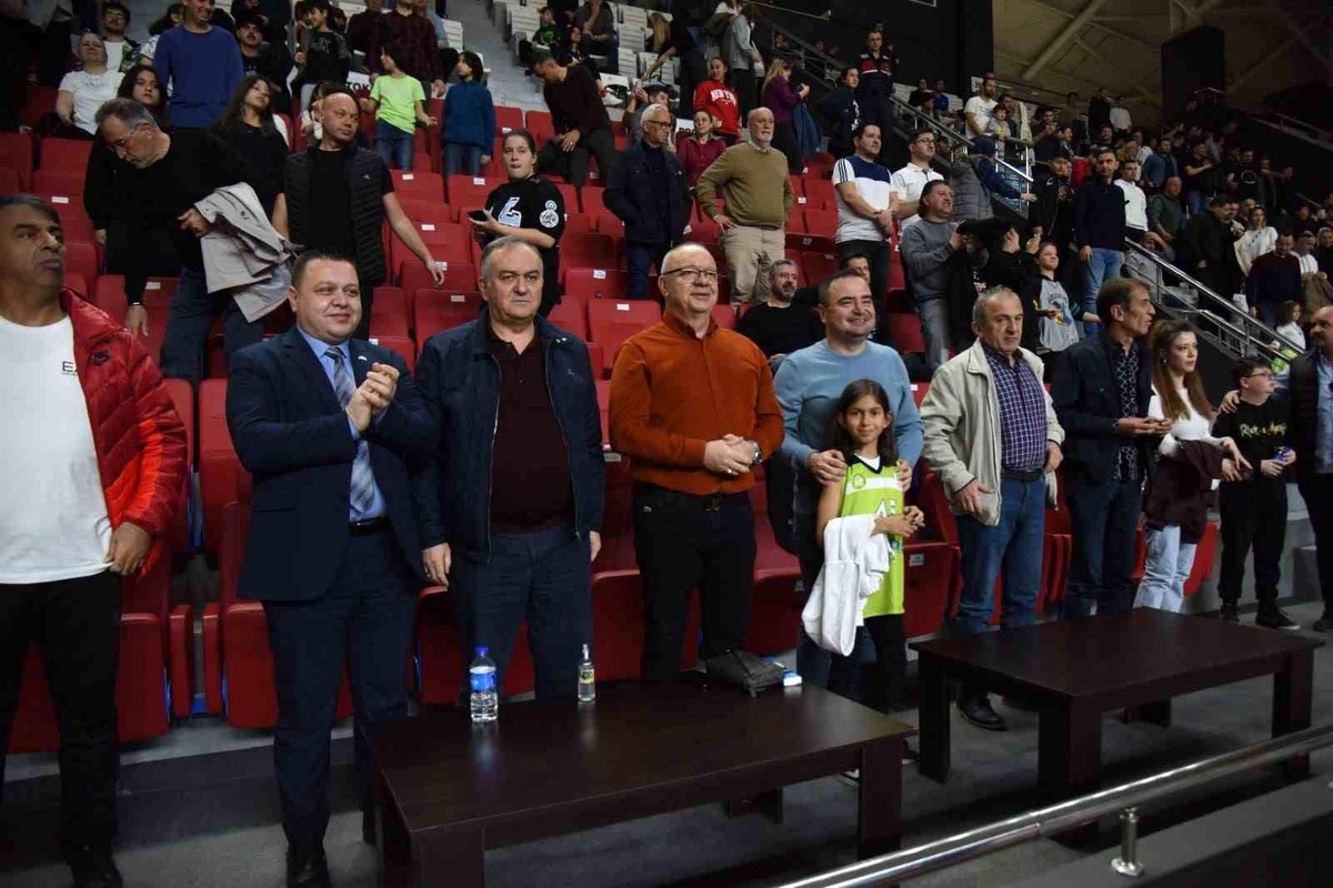 Manisa Büyükşehir Belediyespor, FIBA Europe Cup\'a davet edildi