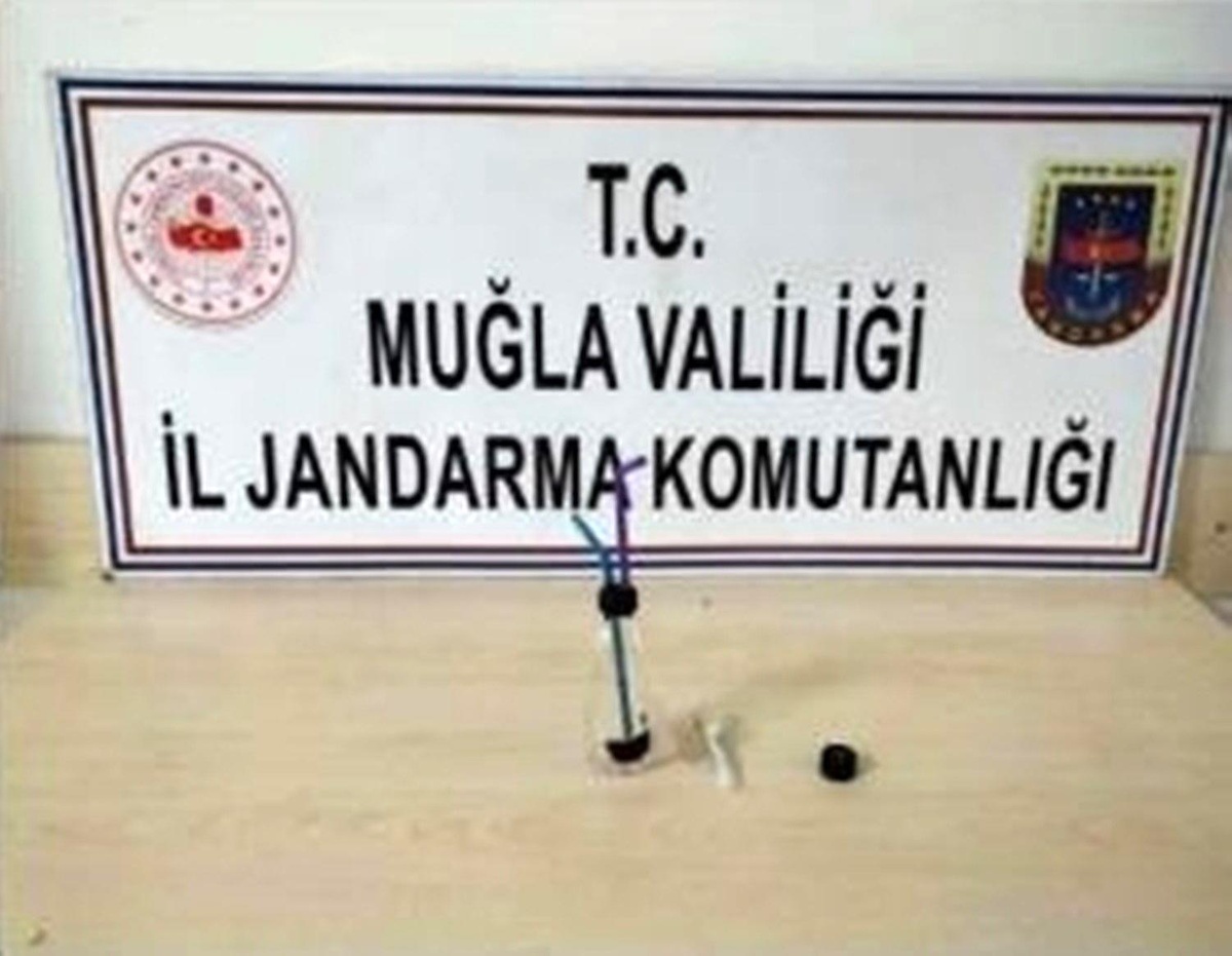 Muğla\'da Uyuşturucu Operasyonunda 27 Şüpheli Gözaltına Alındı