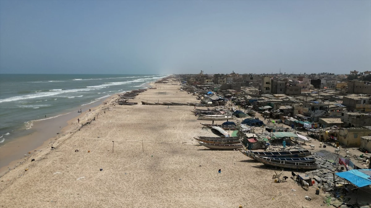 Senegal\'de yükselen deniz suyu "Afrika\'nın Venedik\'ini" yutmak üzere