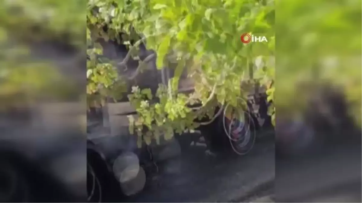 Alev alan tır kullanılamaz hale geldi