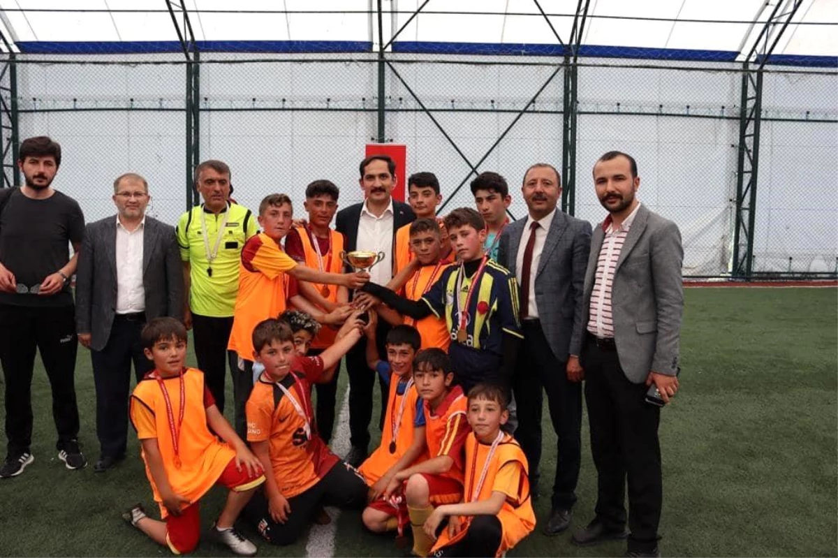 Çıldır\'da Yaz Kuran Kursları Futbol Turnuvası Sonuçlandı