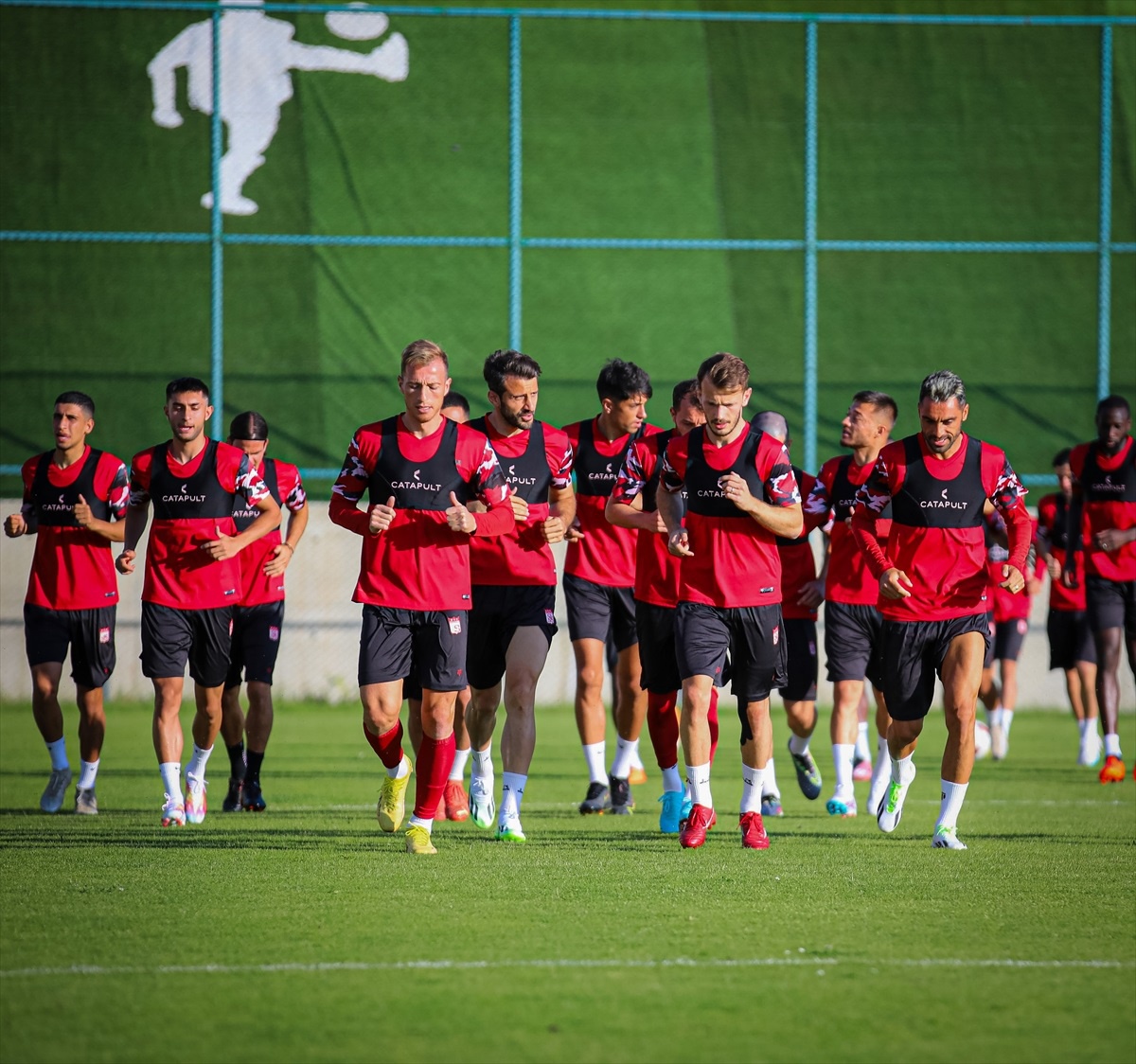 Demir Grup Sivasspor, Erzurum\'da ikinci etap kampına devam ediyor