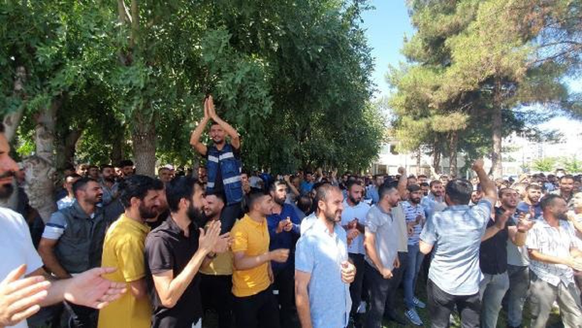 Enerji Şirketi Çalışanları İş Yavaşlatma Eylemi Başlattı