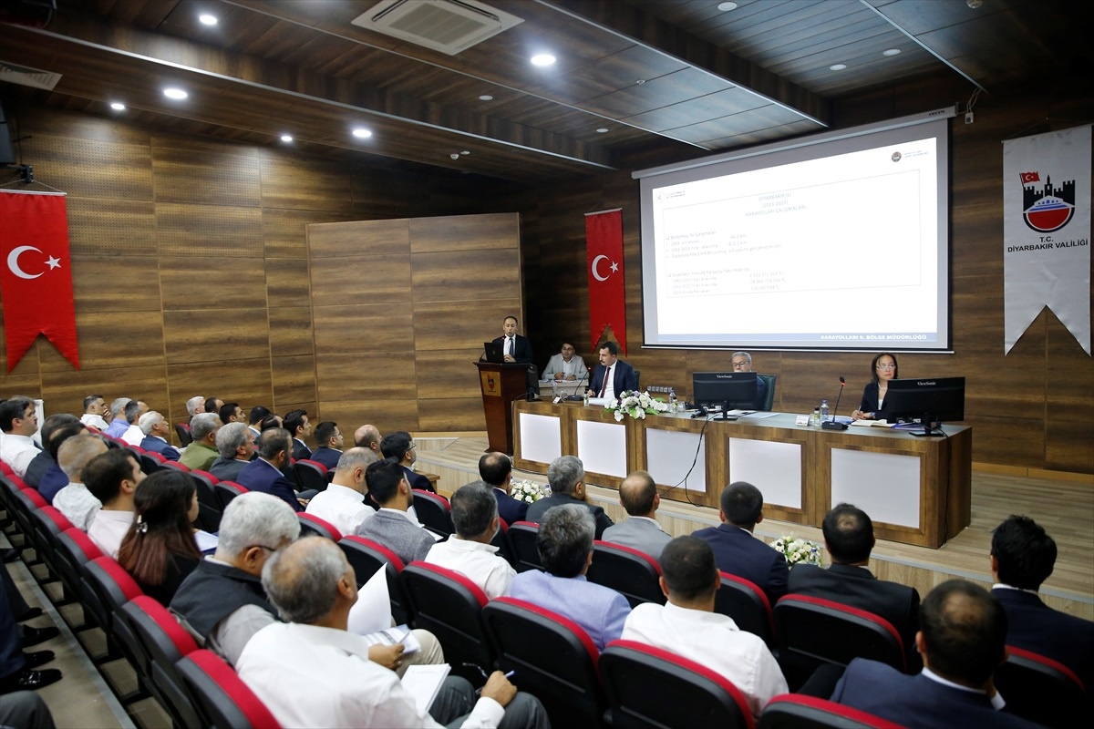 Diyarbakır\'da Vali Ali İhsan Su Başkanlığında İl Koordinasyon Kurulu Toplantısı Yapıldı