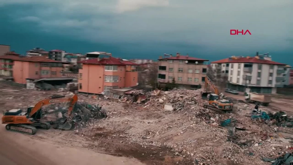 Kahramanmaraş\'ta orta hasarlı binaların güçlendirilmesi çalışmaları başladı