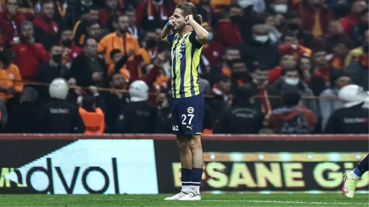 Fenerbahçe\'de beklenmedik ayrılık! Ali Koç, Crespo\'yu takımdan gönderiyor