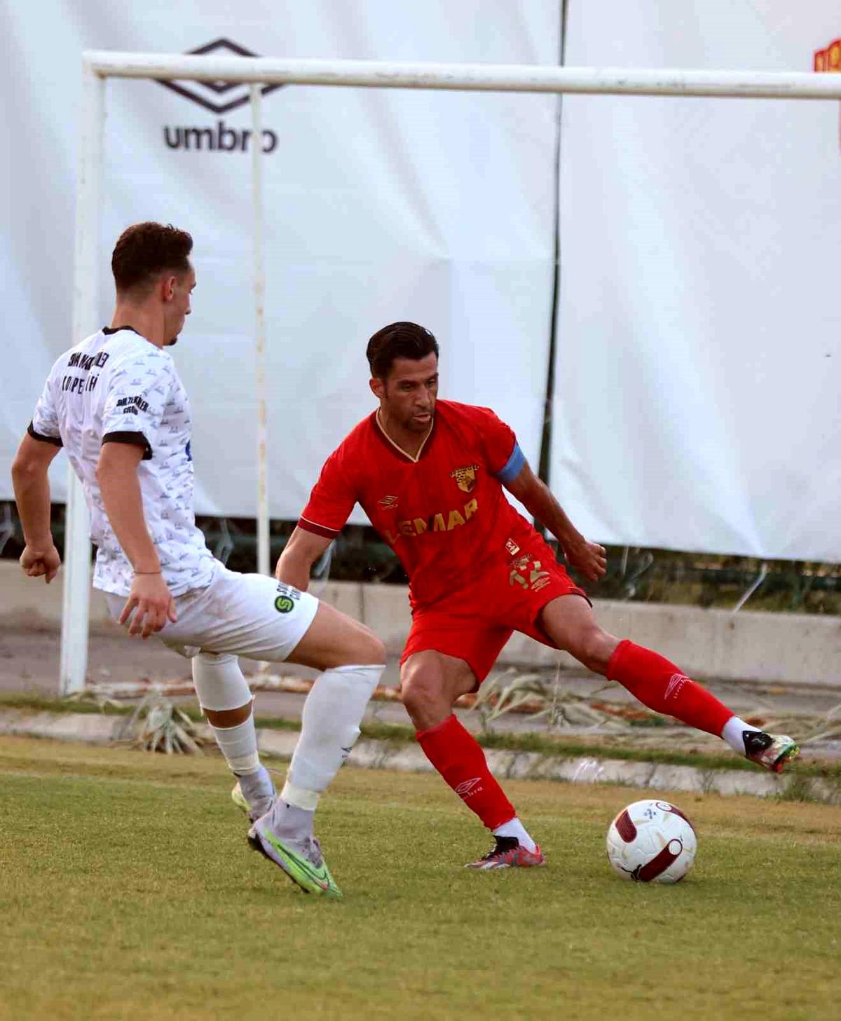 Göztepe, hazırlık maçında Somaspor\'u 2-0 mağlup etti