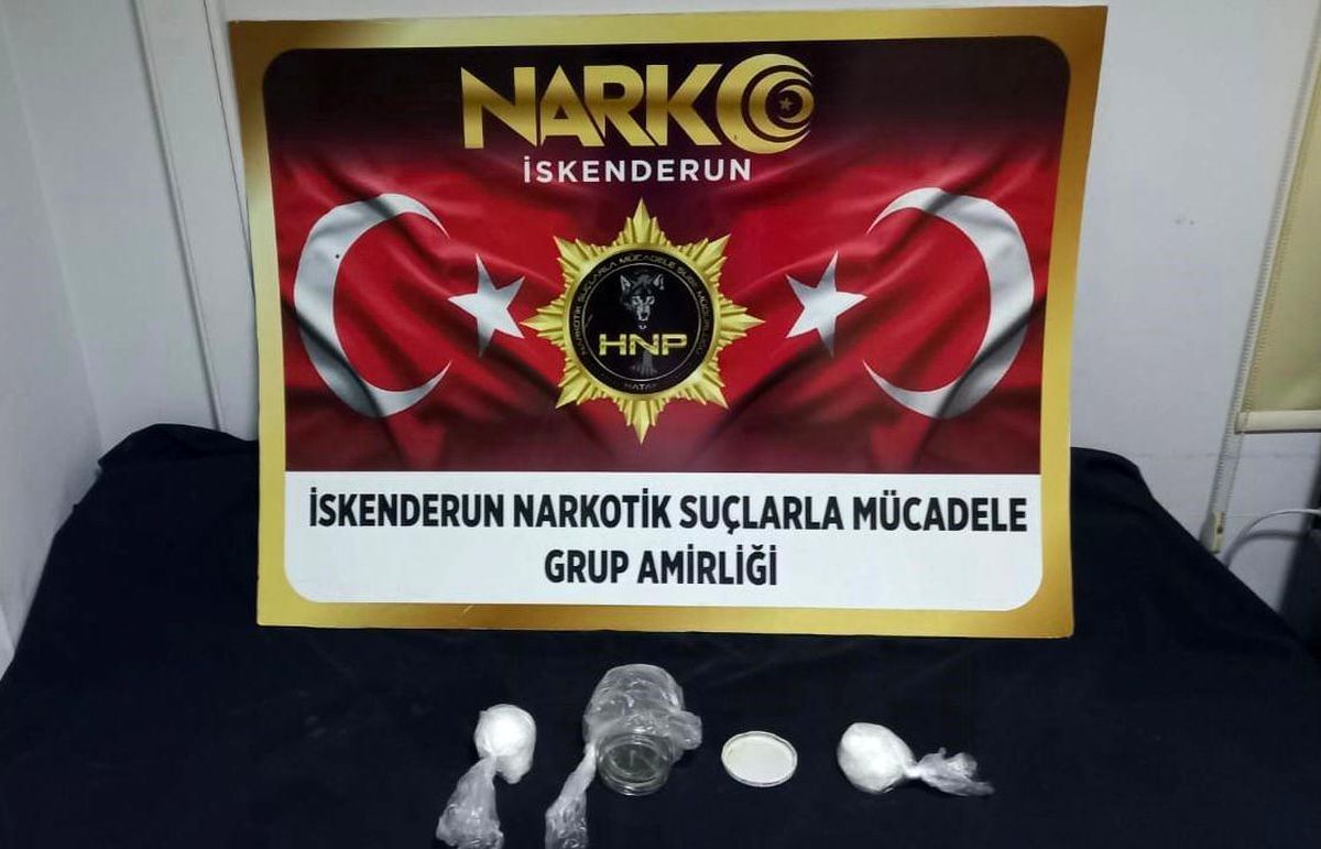 İskenderun\'da 480 Gram Metamfetamin Bulunan Şahıs Tutuklandı