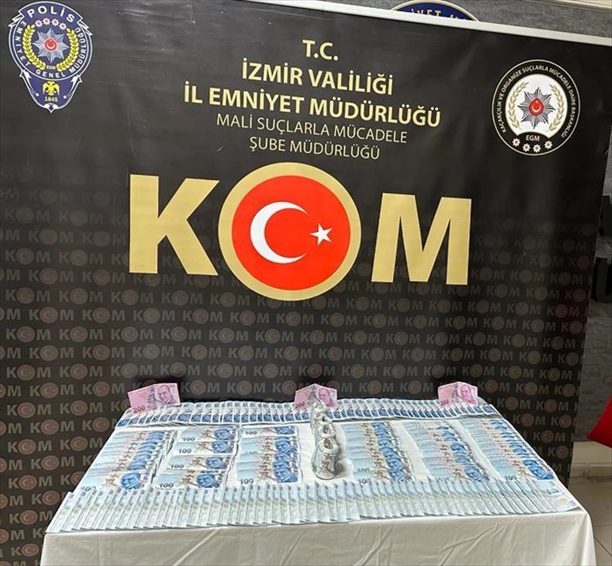 İzmir\'de sahte para operasyonunda gözaltına alınan şüpheli tutuklandı