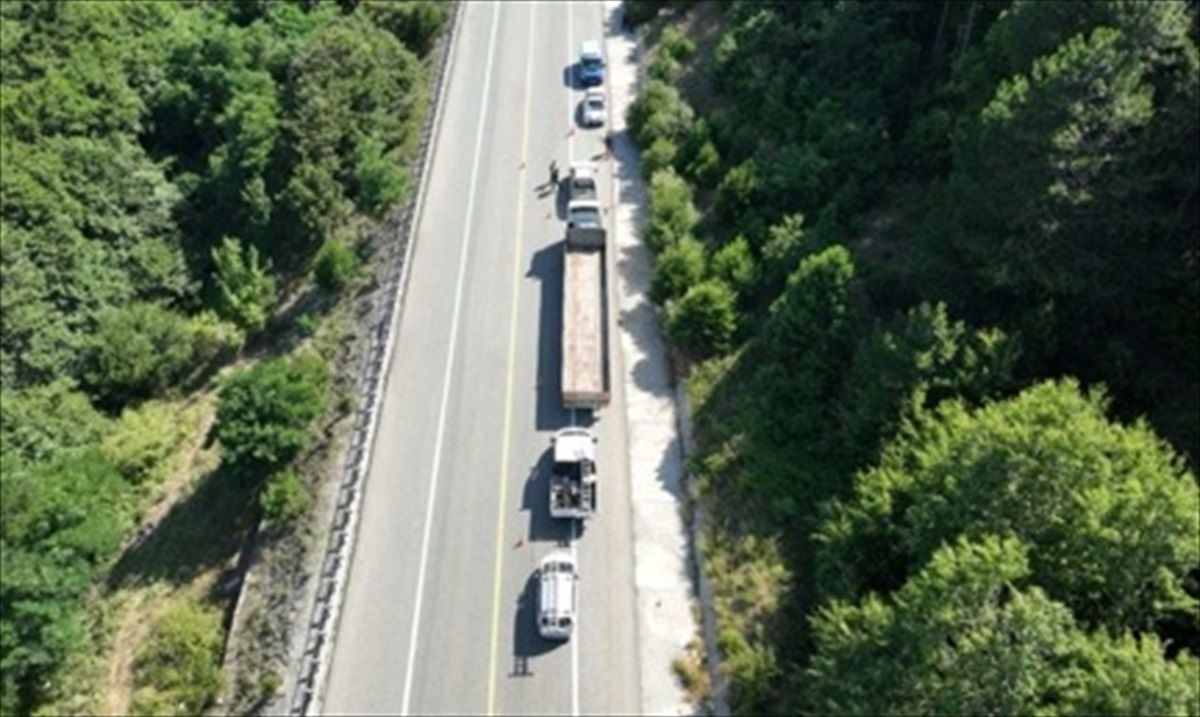 Kırklareli\'nde Jandarma Ekipleri Trafik Denetimi Yaptı