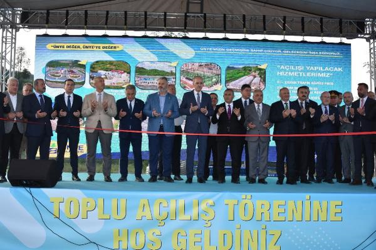 TBMM Başkanı Numan Kurtulmuş Ünye\'de Toplu Açılış Törenine Katıldı