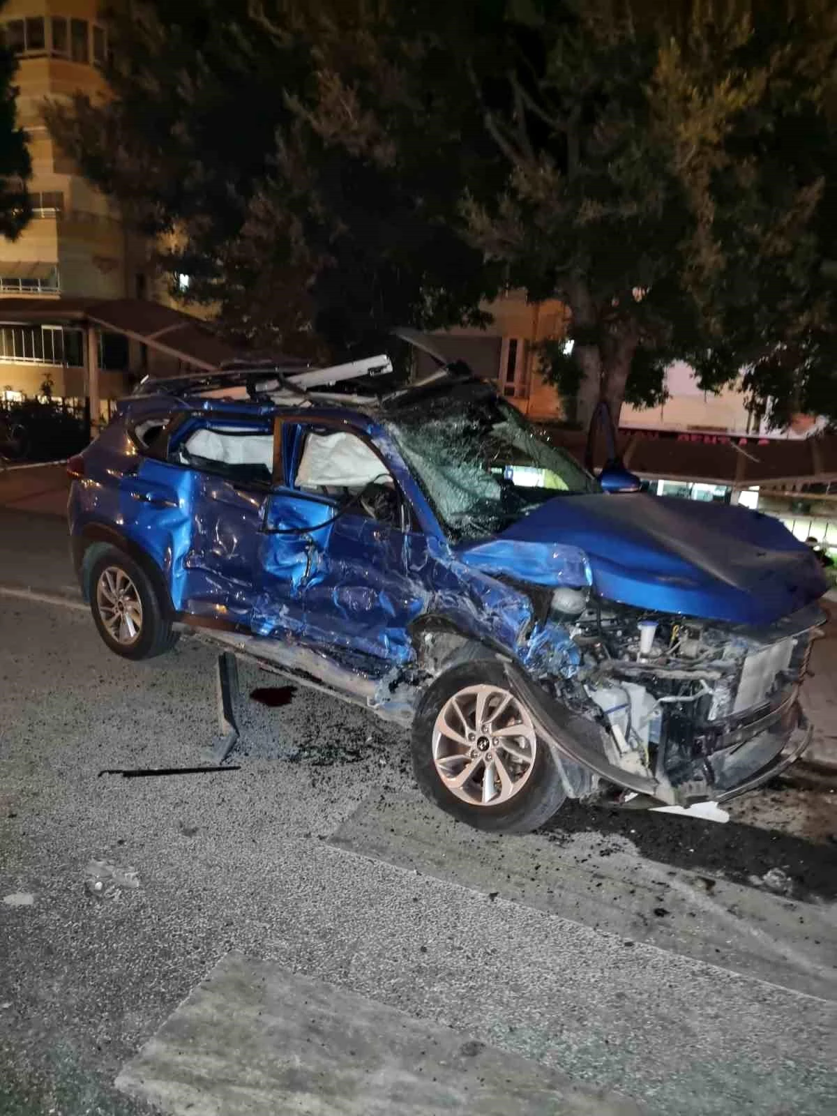 Alanya\'da otobüsle otomobil çarpıştı: 1 ölü