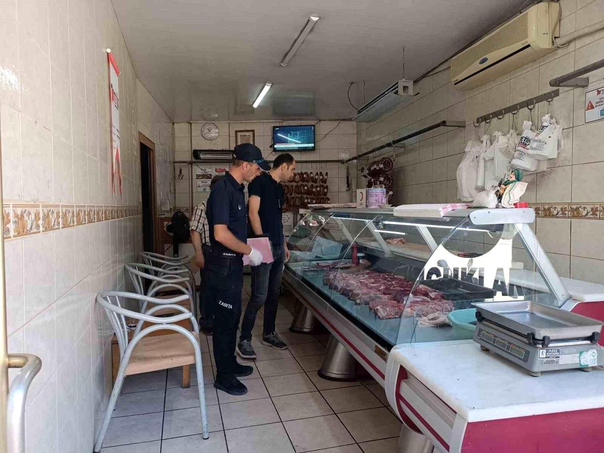 Sandıklı\'da Kasap Dükkanları Denetlendi