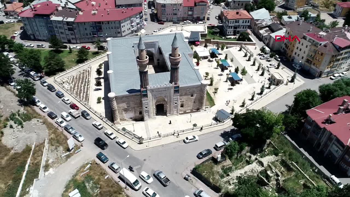Sivas\'ta 752 yıllık Gök Medrese müze olarak hizmete giriyor