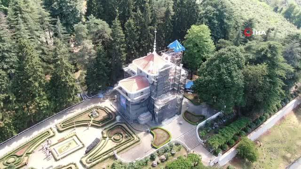 Atatürk\'ün vasiyetini yazdığı 133 yıllık köşkte restorasyon çalışmaları titizlikle sürüyor