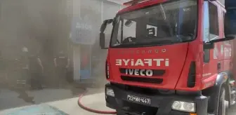 Edirne'de bir marketin deposunda çıkan yangın söndürüldü