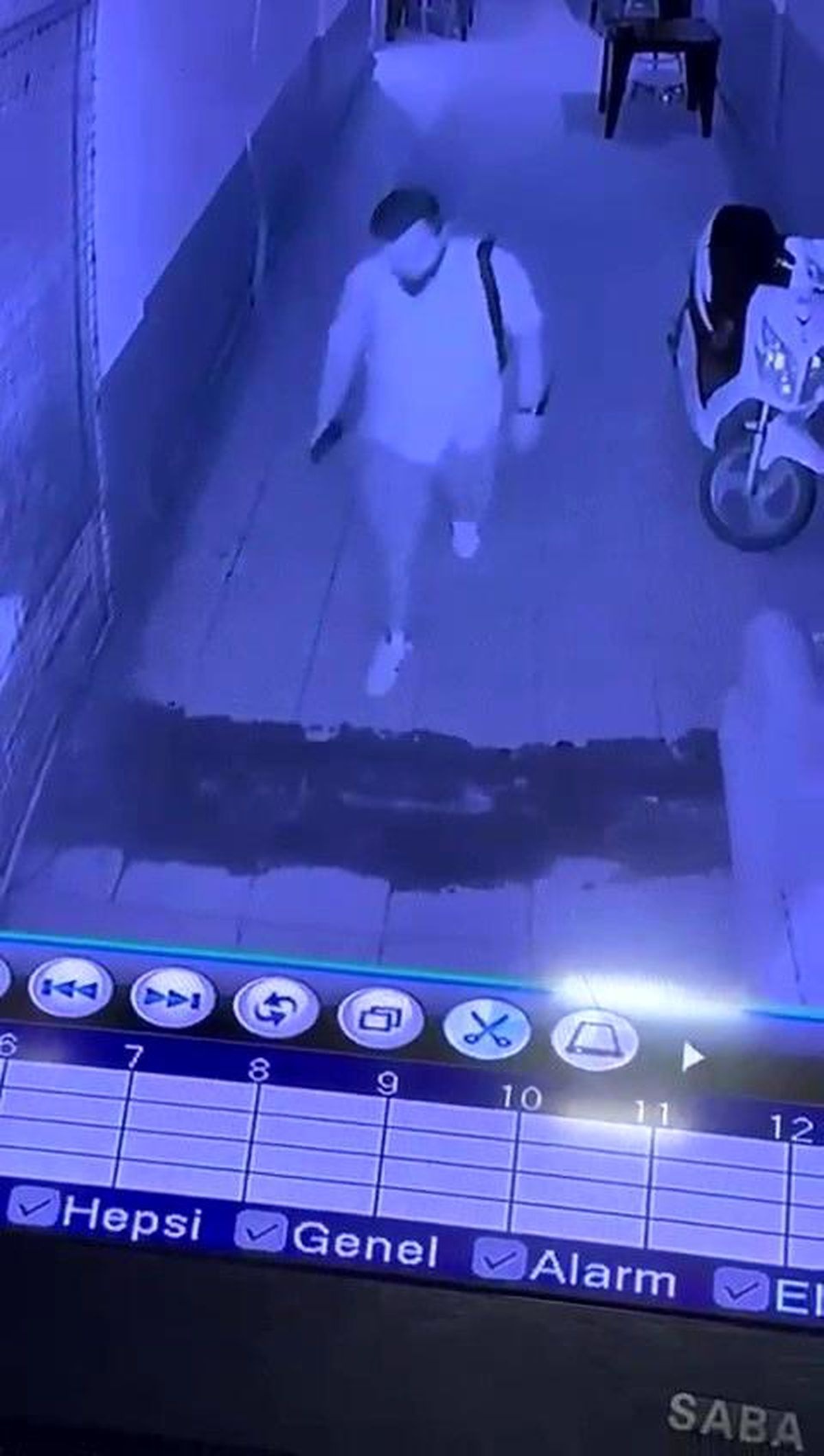 Düzce\'de Çay Ocağında Telefon Hırsızlığı