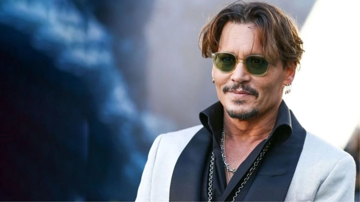Otel odasında intihar girişiminde bulunduğu söylenen Johnny Depp\'in sağlık durumunun iyi olduğu belirtildi