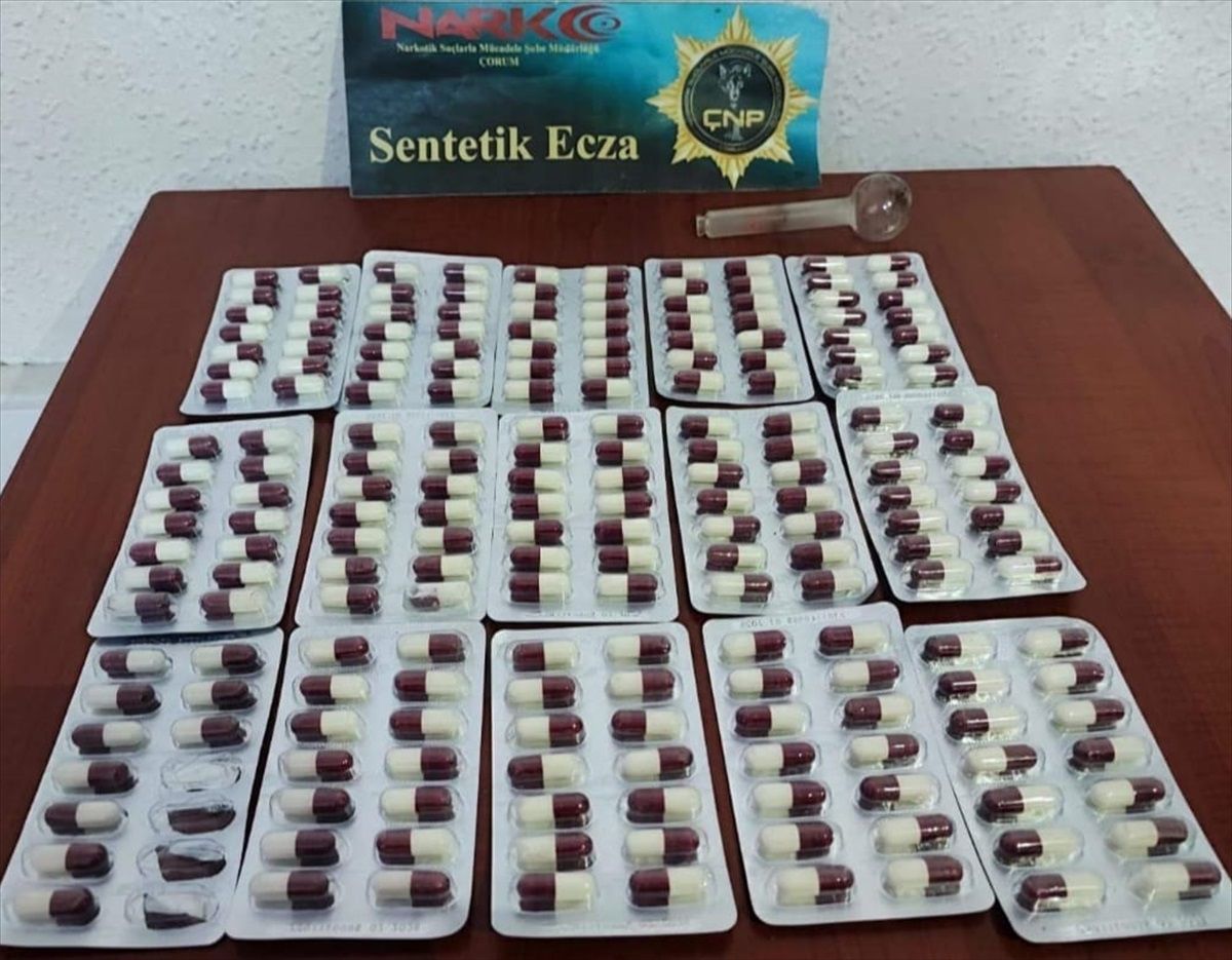 Sungurlu\'da Uyuşturucu Operasyonunda 4 Şüpheli Gözaltına Alındı