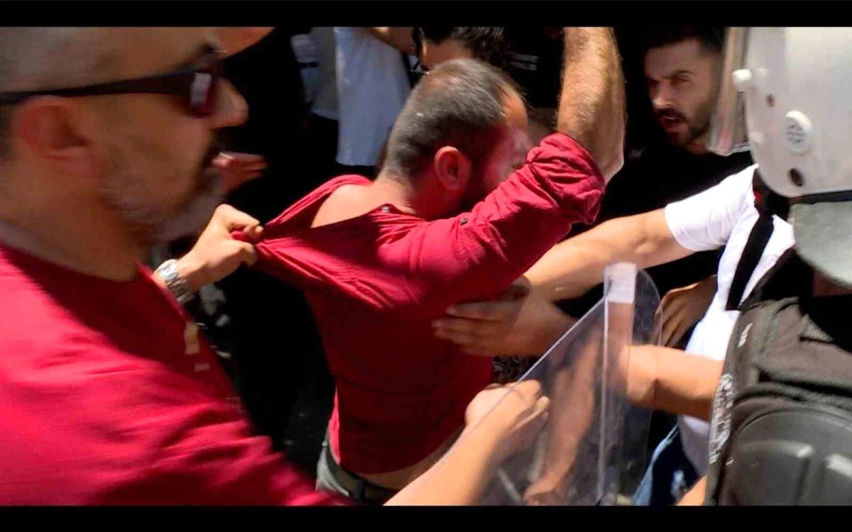 Tunceli\'de İHD Basın Açıklamasına Polis Müdahalesi: 6 Kişi Gözaltına Alındı