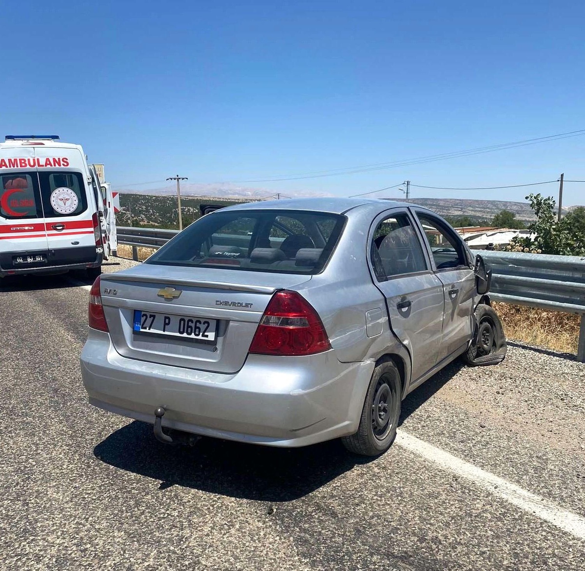Adıyaman\'ın Besni ilçesinde otomobil kazası: 7 yaralı