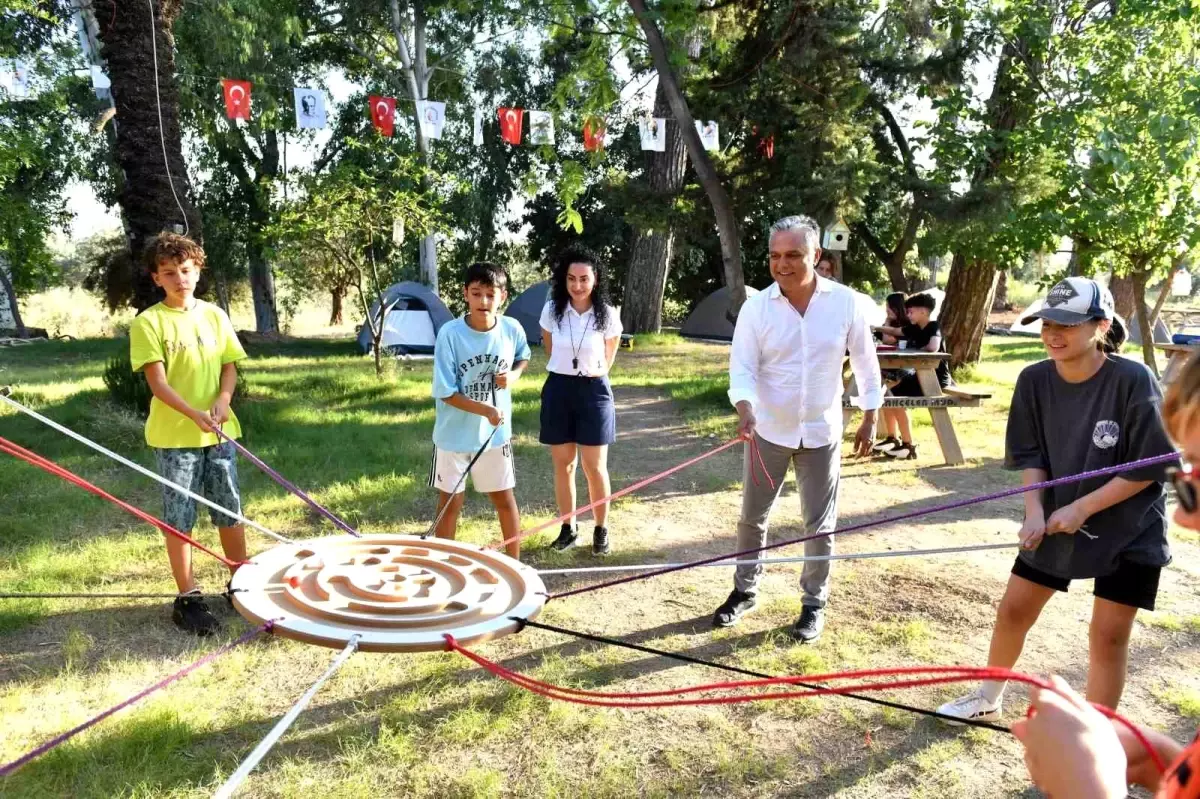 Muratpaşa Belediyesi Çocuklara Doğa Kampı Düzenliyor