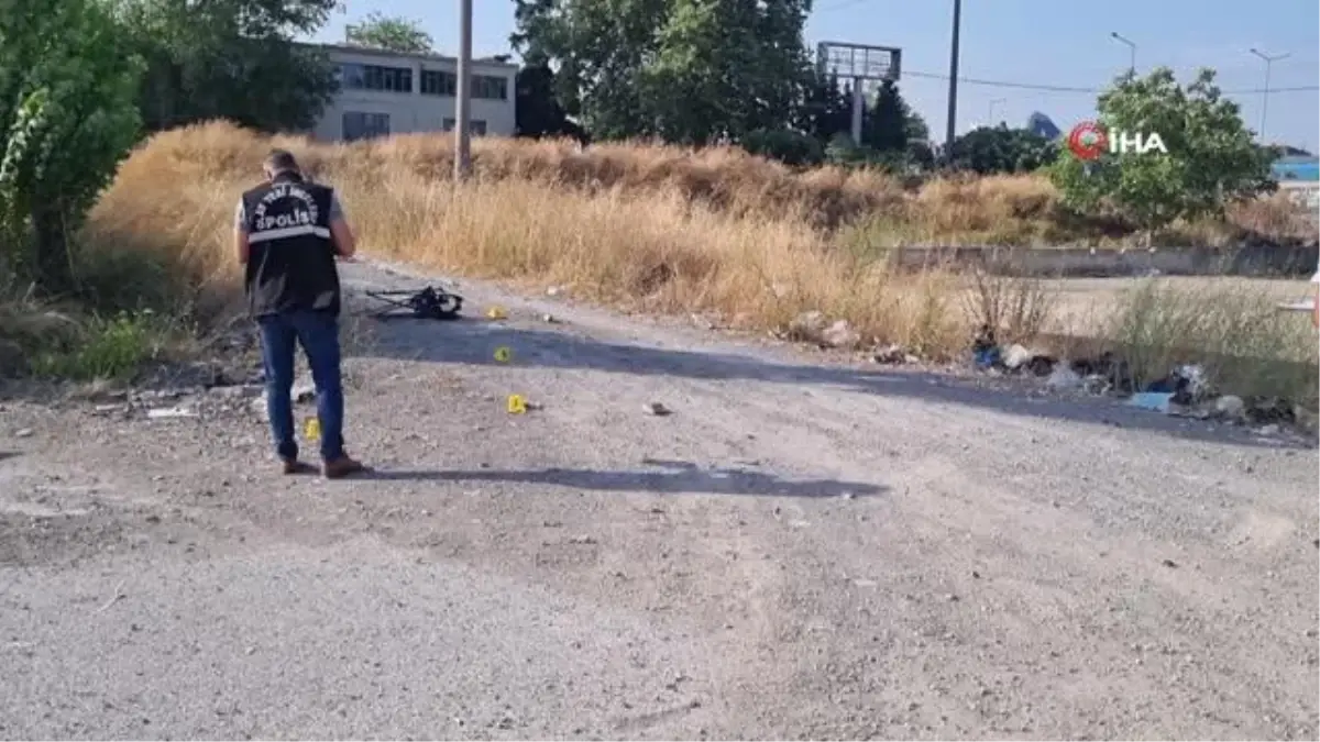 Boş arazide silahla vuruldu