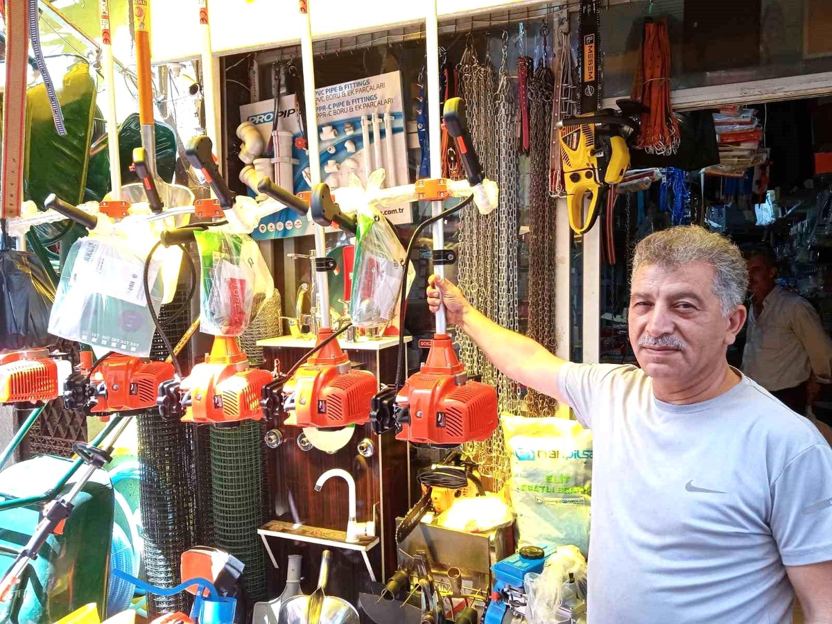 Sıcak Havalarda Çim Biçerken Güvenlik Önlemleri Alınmalı