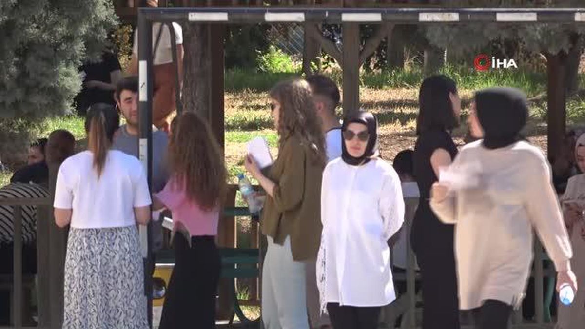 Kahramanmaraş\'ta KPSS Sınavı Heyecanı