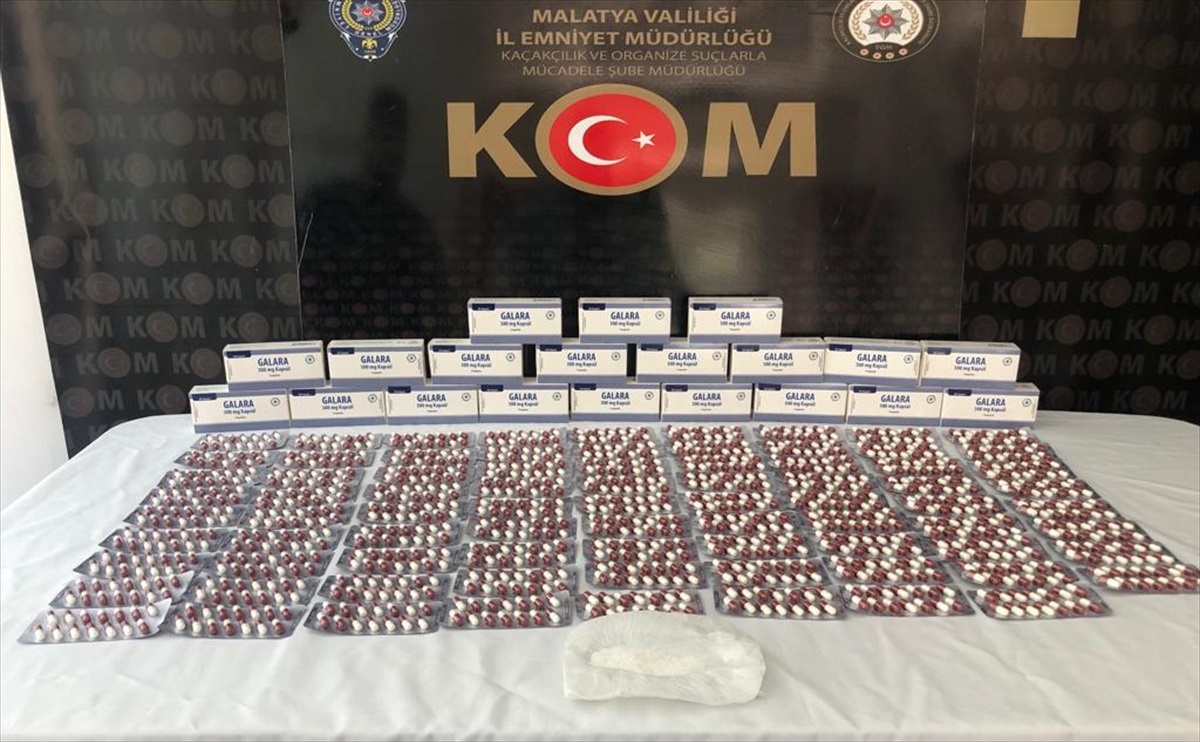 Malatya\'da aracında uyuşturucu bulunan zanlı gözaltına alındı