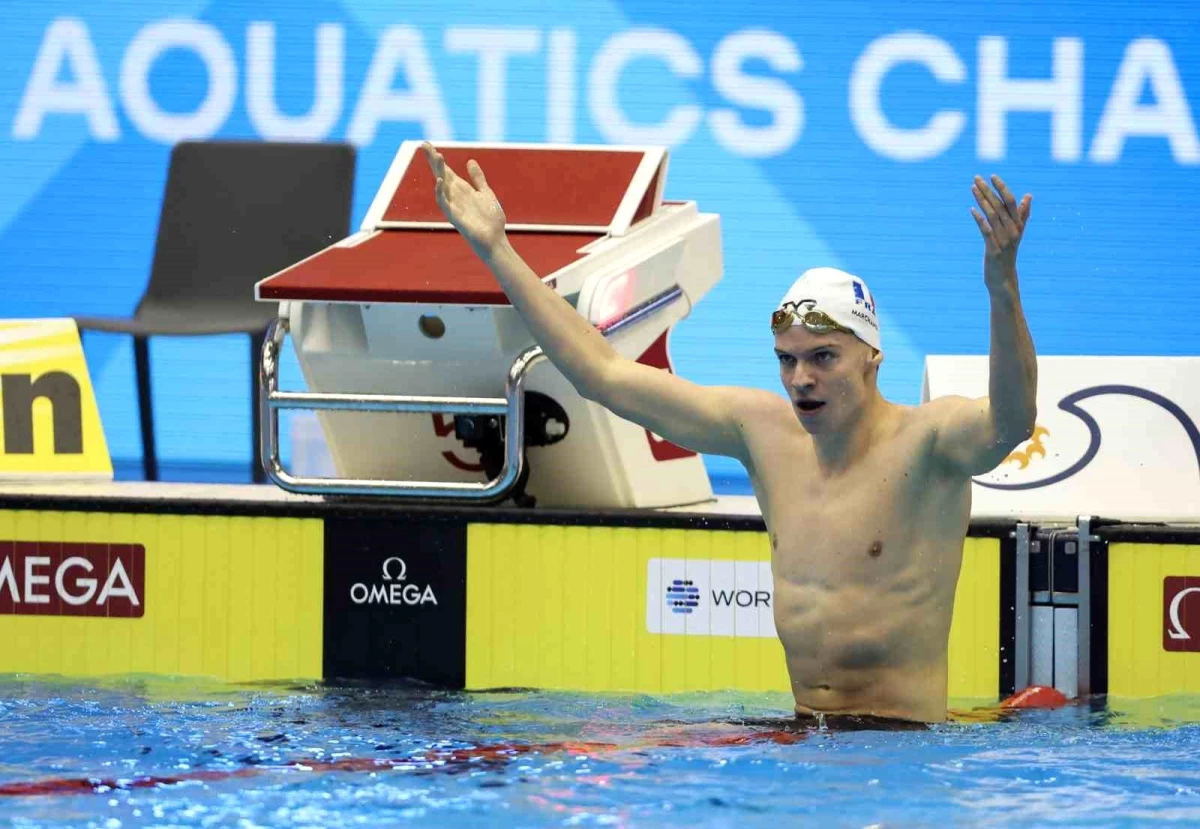 Fransız Sporcu Leon Marchand, Michael Phelps\'in Dünya Rekorunu Kırdı
