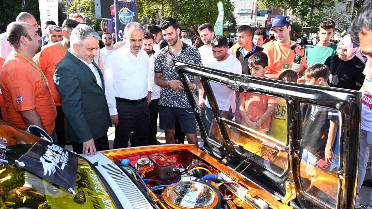 Orhangazi Otomobil Festivali Otomobil Tutkunlarına Unutulmaz Bir Hafta Sonu Yaşattı