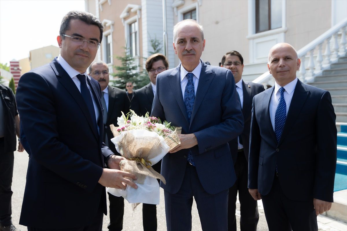 TBMM Başkanı Numan Kurtulmuş: İslam\'a yapılan saldırılar insanlığın temel değerlerine yapılan saldırılardır