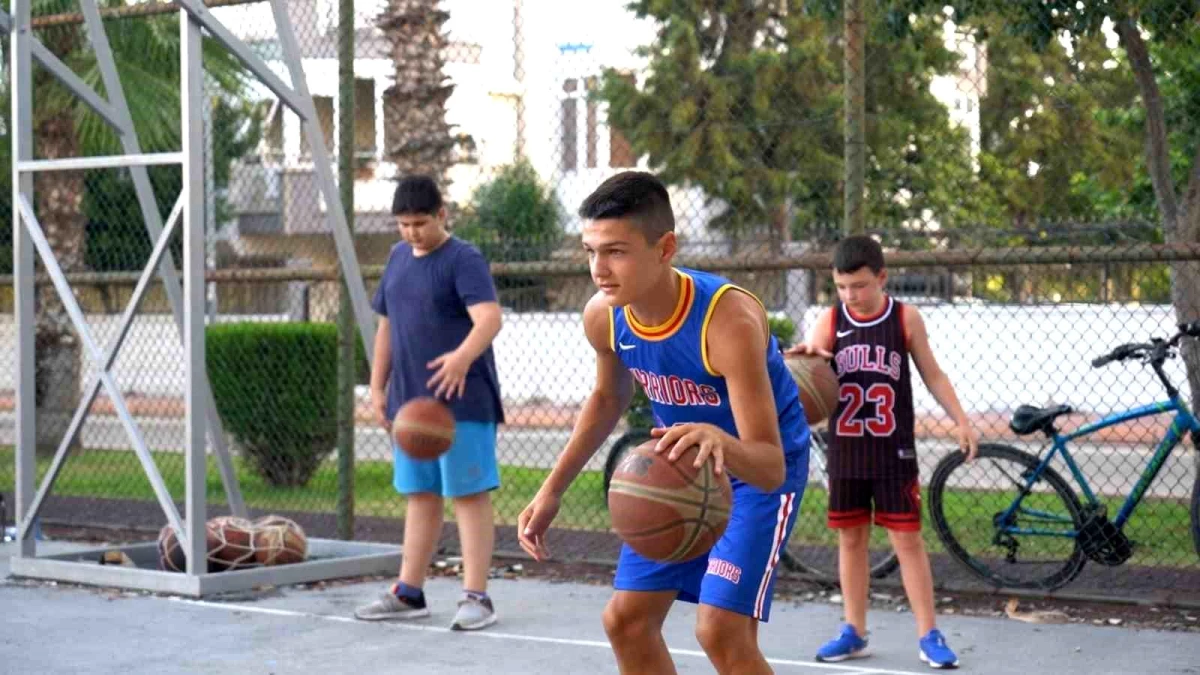 Konyaaltı Belediyesi Yaz Spor Okulları Açıldı