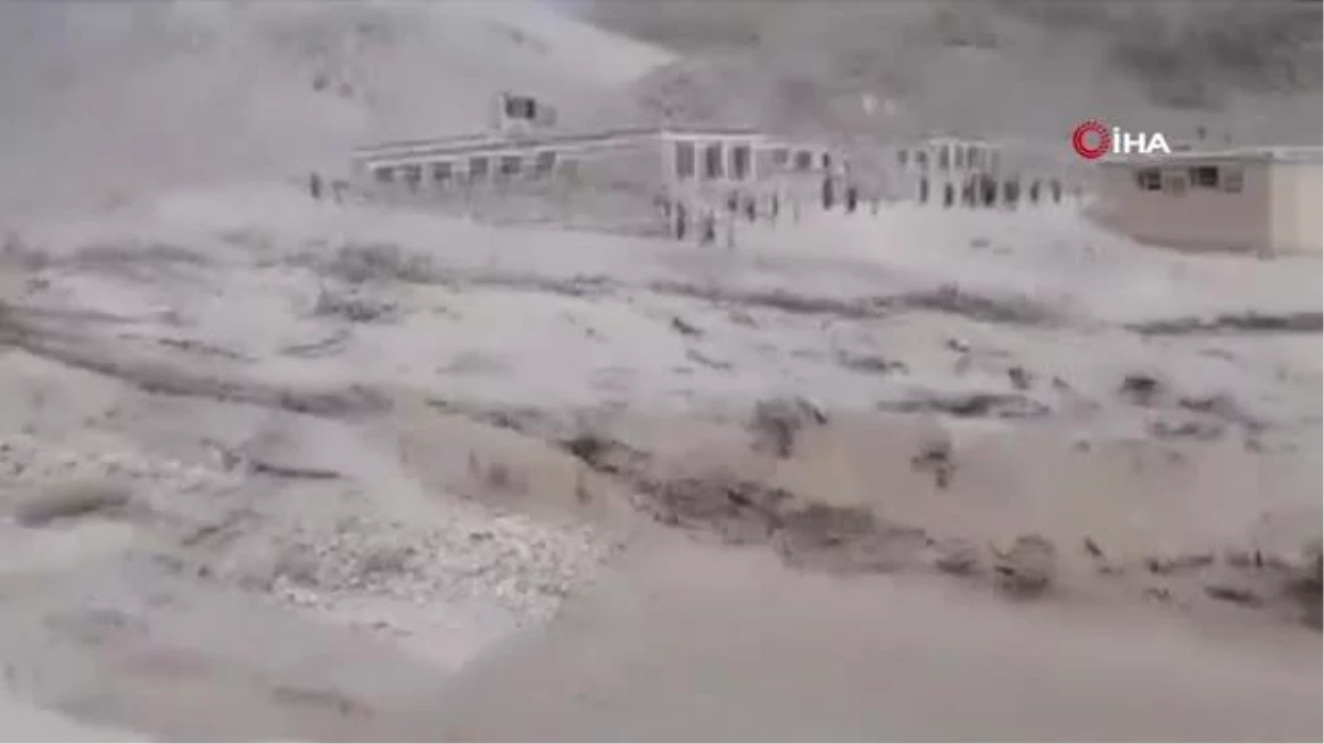 Afganistan\'da şiddetli yağışlar sonucu sel: 31 ölü