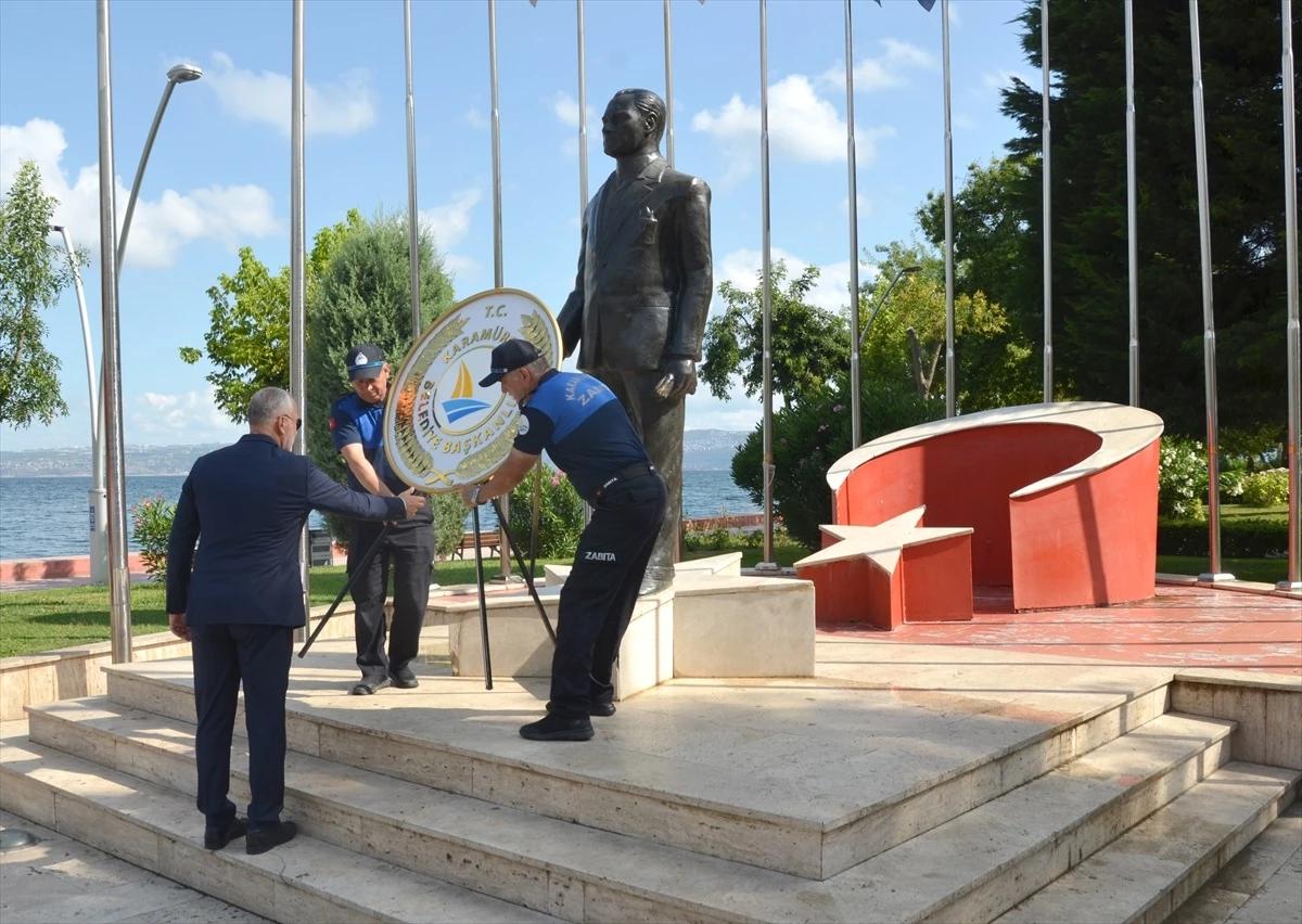 Atatürk\'ün Karamürsel\'e Gelişinin 90. Yıl Dönümü Törenle Kutlandı