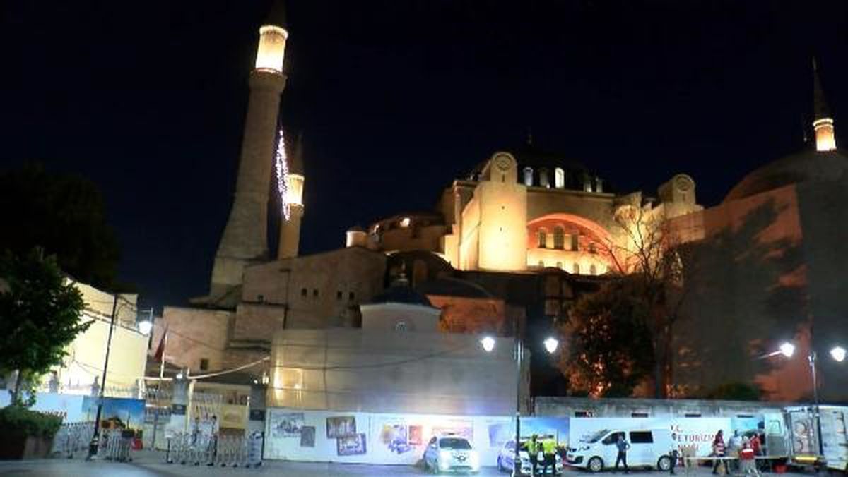 Ayasofya\'nın ibadete açılmasının 3. yıl dönümü kutlandı
