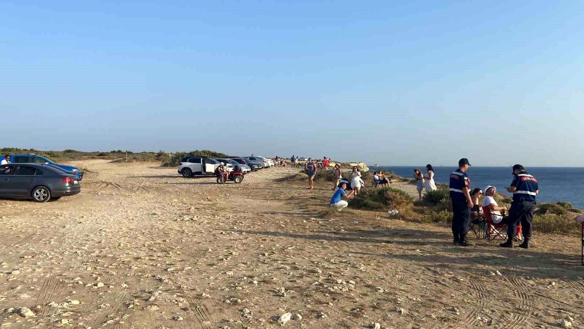 Bozcaada\'da Polente Burnu gün batımı izlemek için açıldı