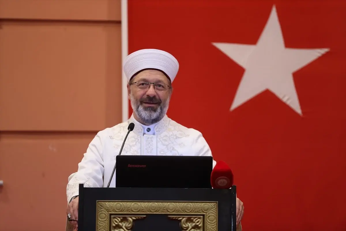 Diyanet İşleri Başkanı Ali Erbaş, okuyucular seminerine katıldı