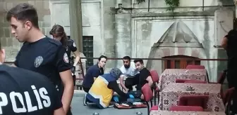 Edirne'de Kafeteryada Çıkan Kavgada 2 Kişi Yaralandı