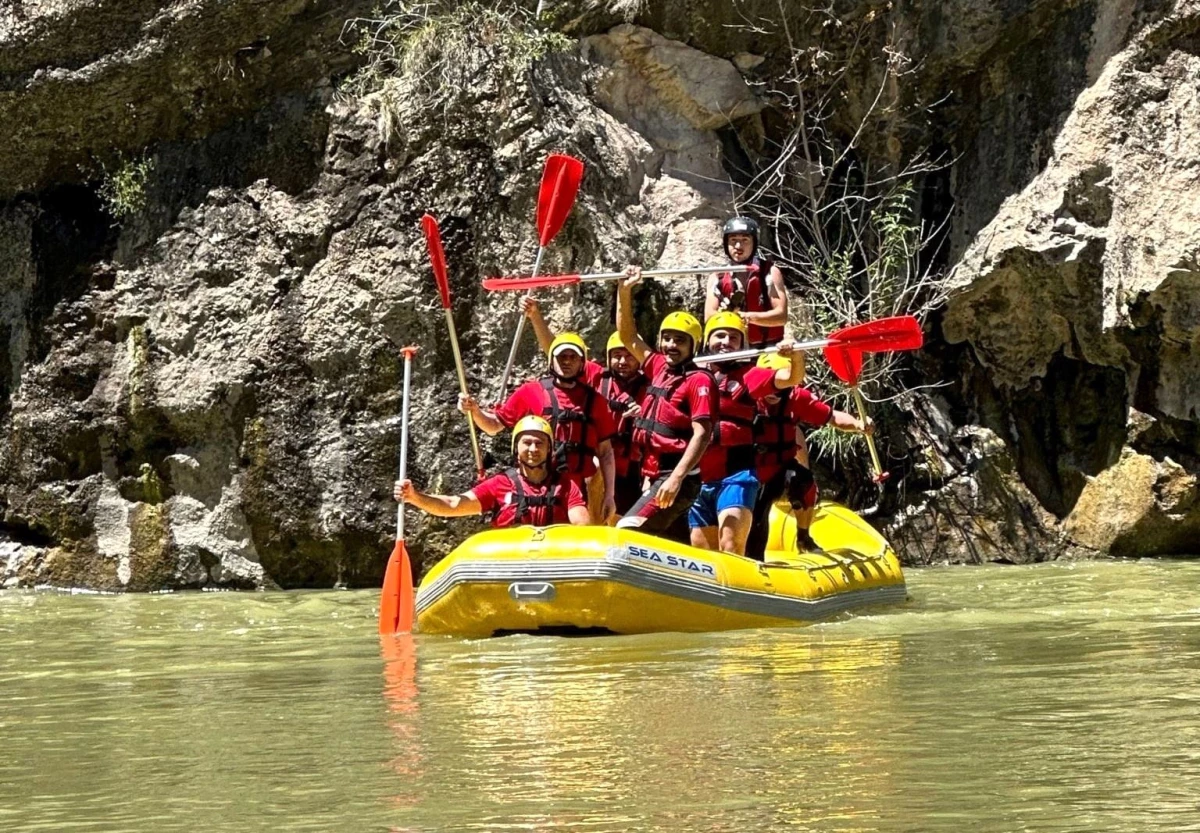 Erzincan MEB AKUB rafting etkinliği ile arama kurtarma faaliyetlerinde daha etkin olmak için çalışmalarını sürdürüyor