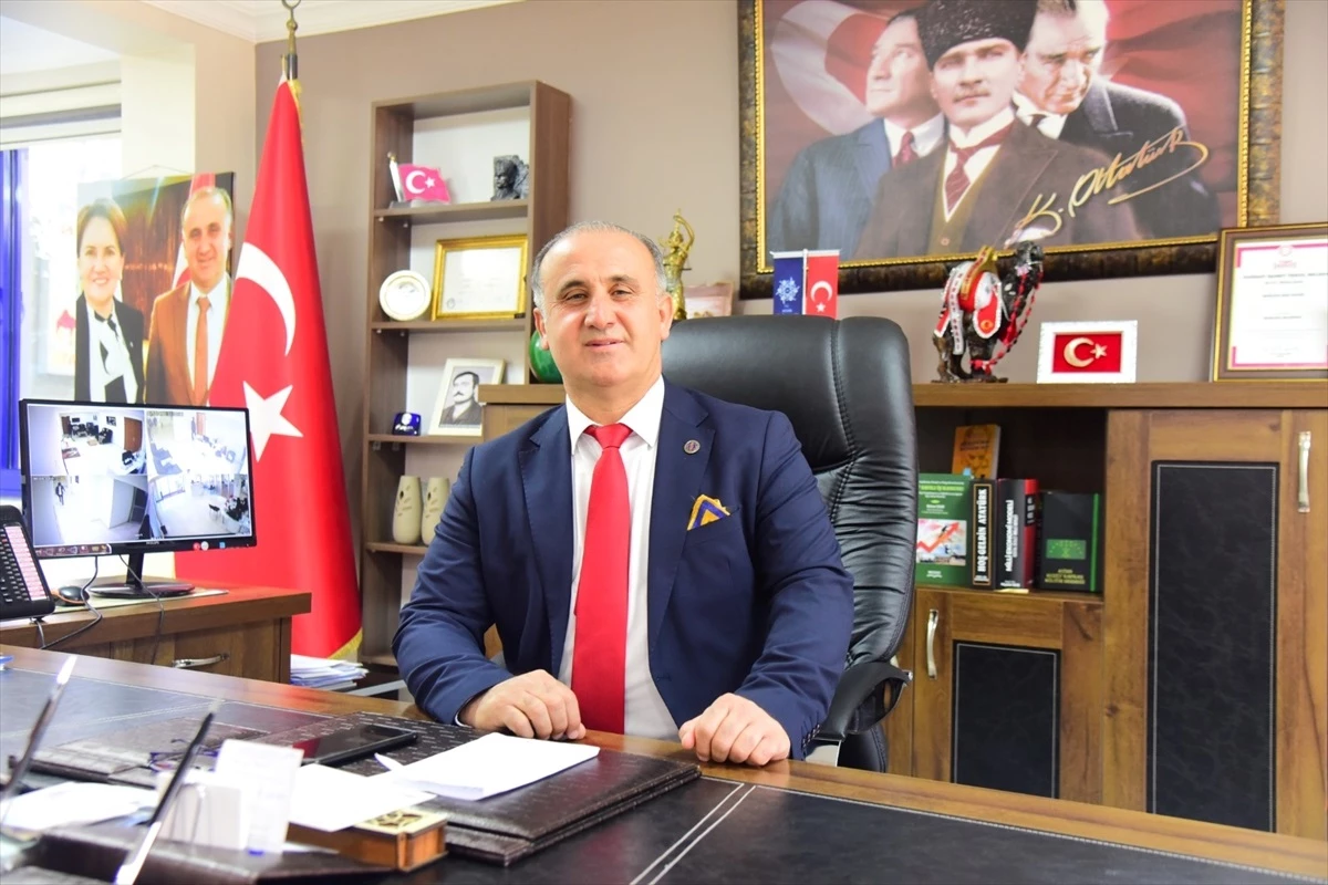 İncirliova Belediye Başkanı Aytekin Kaya İYİ Parti\'den istifa etti