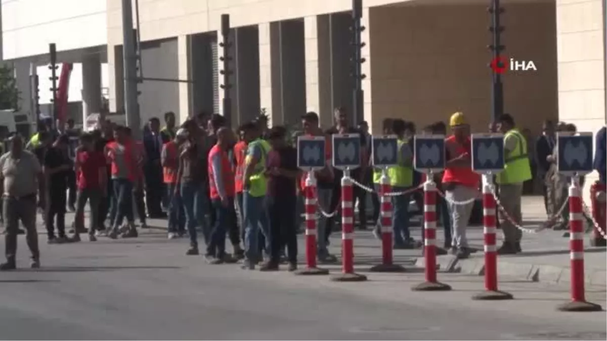 İstanbul Finans Merkezi\'nde Yangın Çıktı