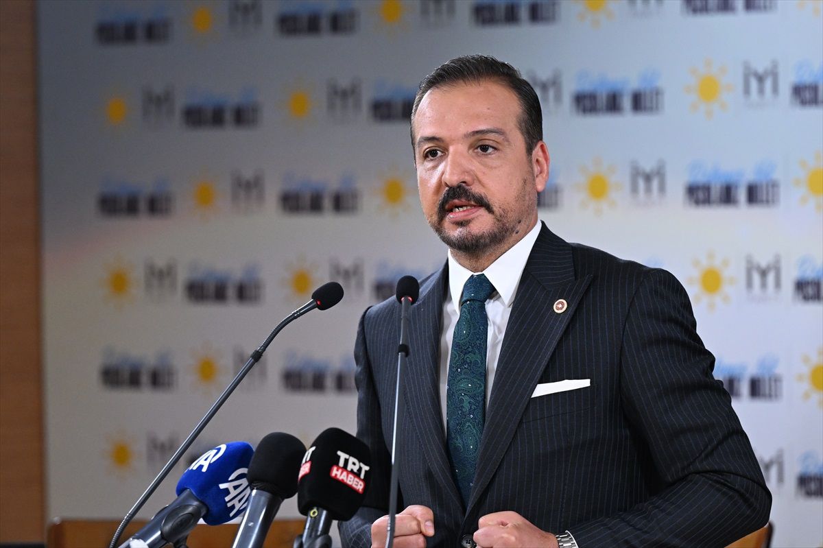 İYİ Parti Sözcüsü: Kılıçdaroğlu ve Özdağ\'ın imzaladığı protokolden Akşener\'in haberi yok