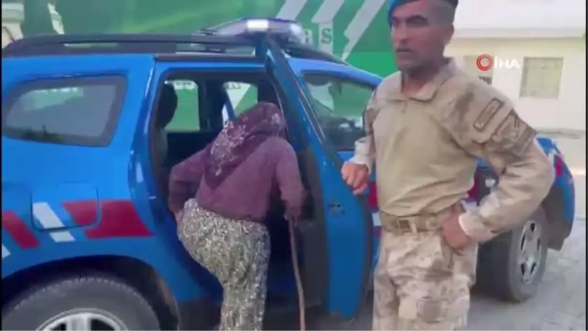 Manisa'da orman yangını: Birçok ev yandı, vatandaşlar tahliye ediliyor