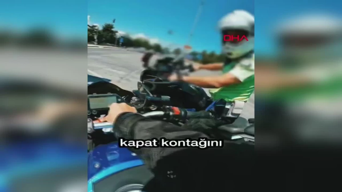 Samsun\'da trafik kurallarına uymayan motosiklet sürücüsüne nasihat veren polis memuruna başarı belgesi