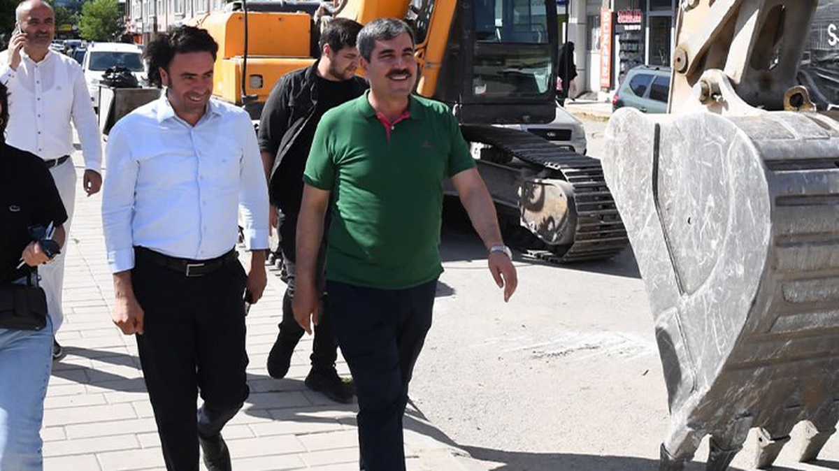 Muş Belediye Başkanı Feyat Asya, Hizmet Aşkıyla Vatandaşları Hayran Bırakıyor